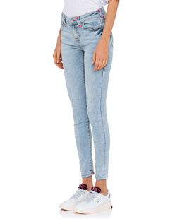 TRUE RELIGION Jennie Curvy Mid Rise Super T Punch Out Light Blue