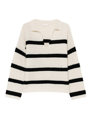 iHEART Myra Black White