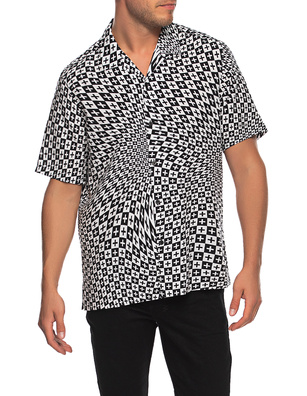 KSUBI Check Out Resort Black White