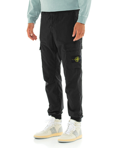 stone-island-h-cargohose-lightweight-badge_1_black