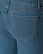 j-brand-d-jeans-alana-high-rise-crop-skinny_blue